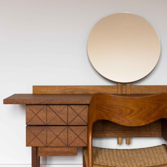 >Dartmouth Dressing Table 01 - Limited Edition